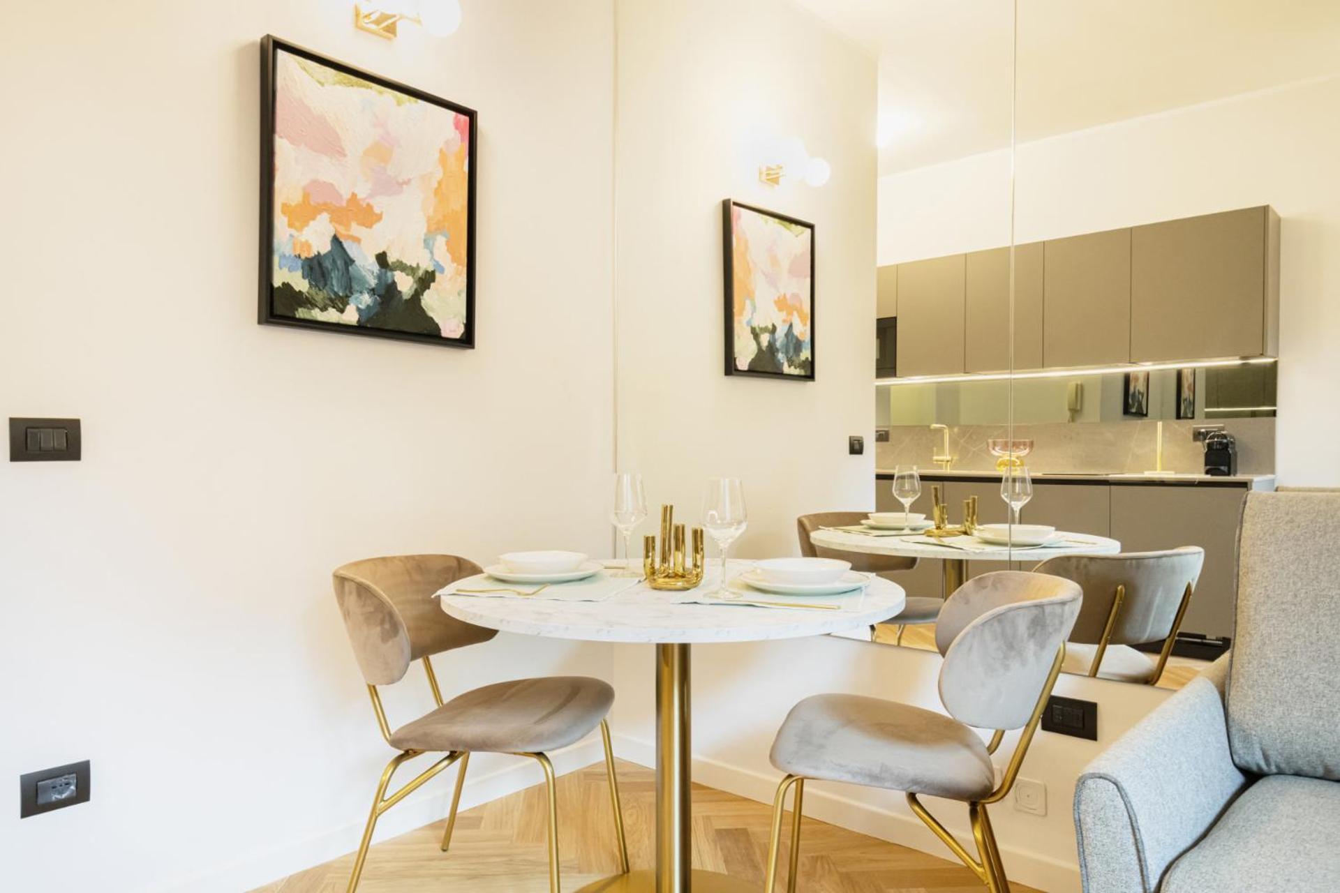 Apartamento Easylife - Nido Di Charme In Sant'Ambrogio Milán Exterior foto